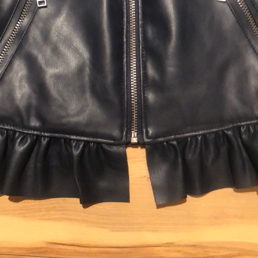 Jacket - Picture 6 of 7